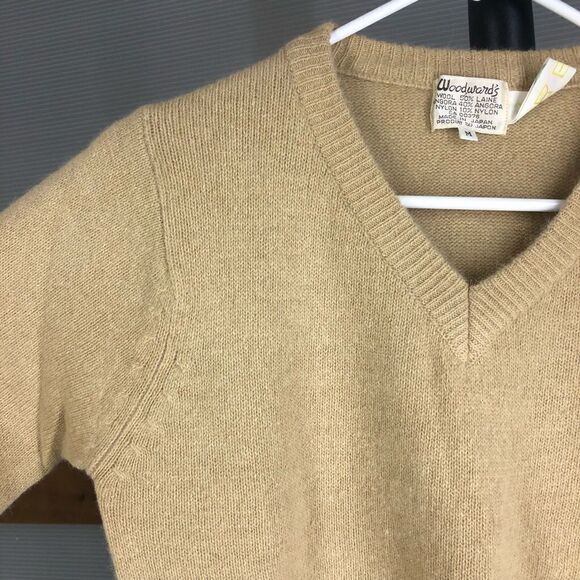 Woodward's Vintage Wool Angora Blend V-neck Caramel Colour Knit Sweater Sz M - Picture 2 of 7